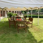 Am Schlosspark Apart-hotel Mallin
