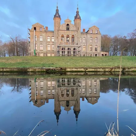 Am Schlosspark Mallin