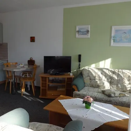 Am Schlosspark Apart-hotel 3*